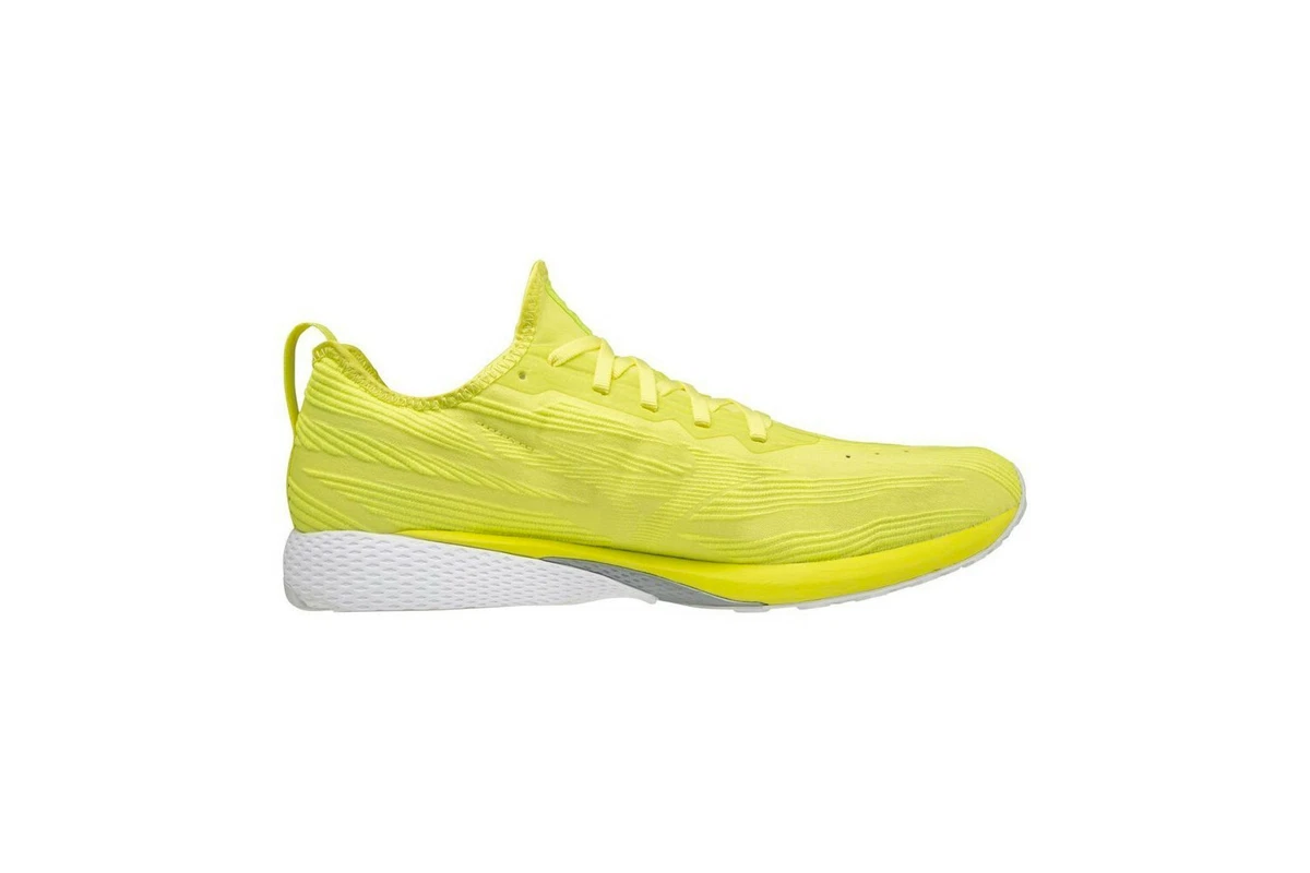 Mizuno Wave Aero 19 E Wide Men s Running Shoes Yellow x Grey