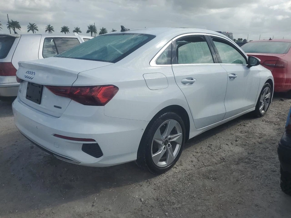 (FOR WHEEL ONLY!) A3 AUDI   2023 Steering Wheel 395090 - Image 3 of 4