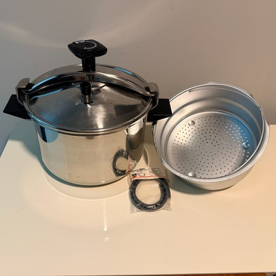 #ad Vintage SEB 8030 Pressure Cooker 10L France 1984 Authentique Model W steamer $225.00