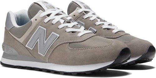 New Balance Men's 574 Core Sneaker Grey/White Size 6 US ML574EVG - Picture 2 of 8