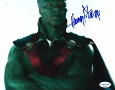 HARRY LENNIX signed (JUSTICE LEAGUE) Martian Manhunter 8X10 photo ACOA SC98624