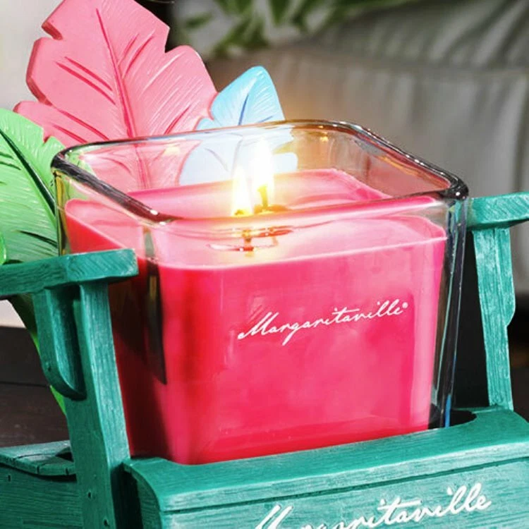 Juego de candelabros Yankee Margaritaville soporte de palma con vela de 2 mechas de vacaciones en Jamaica Foto 4 de 4