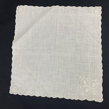 Vintage Ladies  White On White Embroidery Flowers Hankie/Handkerchief