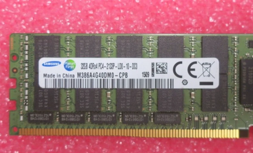 Samsung 32GB DDR4-2133 PC4-17000 ECC REG LRDIMM Memory RAM M386A4G40DM0-CPB - Image 2 of 3