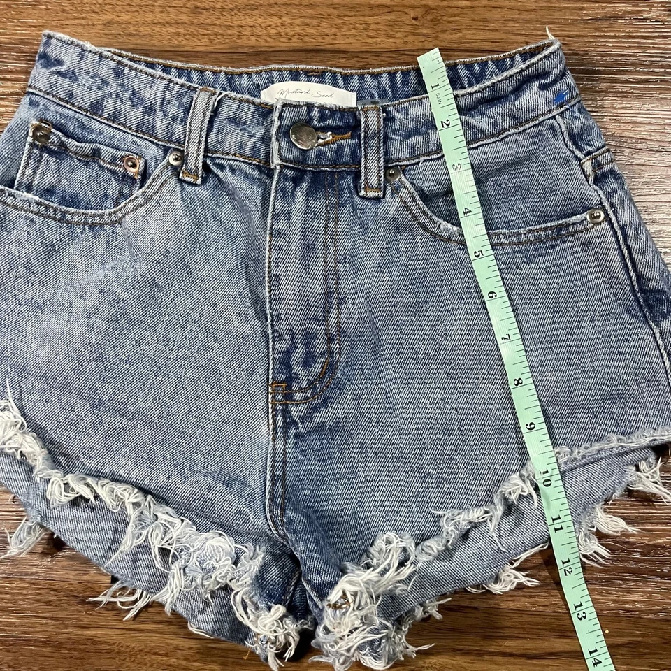 Mustard Seed Distressed Cut off Shorts Casual Blue Cotton Women's Size Small - Image 3 of 4