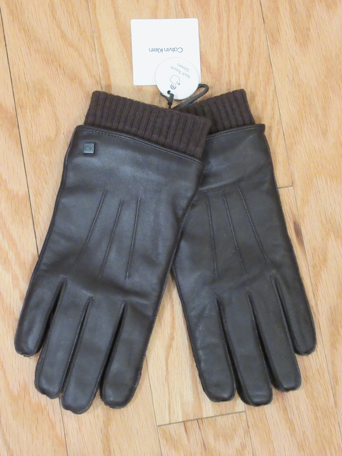 Calvin Klein Mens Luxury Leather Fleece Lined Tech Gloves Brown Medium ~~NWT~~