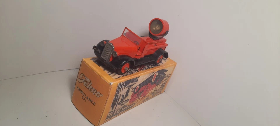 TEKNO DINAMARK SKY LIGHT TRUCK FALCK 351 HOJALATA EDICIÓN TEMPRANA 1935-1955 RARO Foto 4 de 4