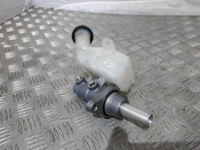 Maître-cylindre de frein Mitsubishi OUTLANDER