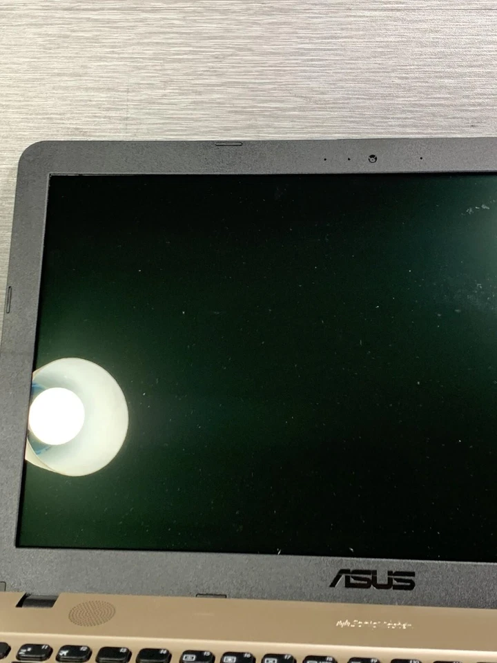 ASUS X541N 15.6", Pentium N4200 *LEIA* - Imagem 3 de 4