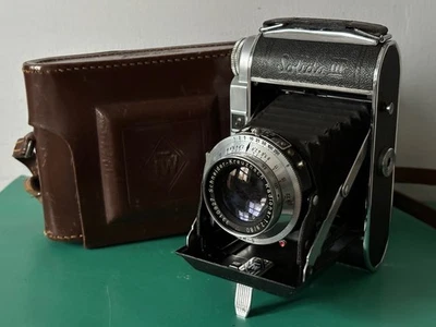 VINTAGE FRANKA SOLIDA III KLAPPFILMKAMERA PRONTOR-S SCHNEIDER 1:2,9/80 OBJEKTIV - Bild 1 von 4
