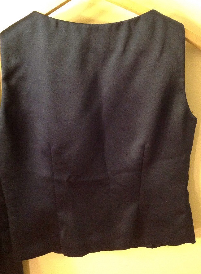Picture 4 of 12