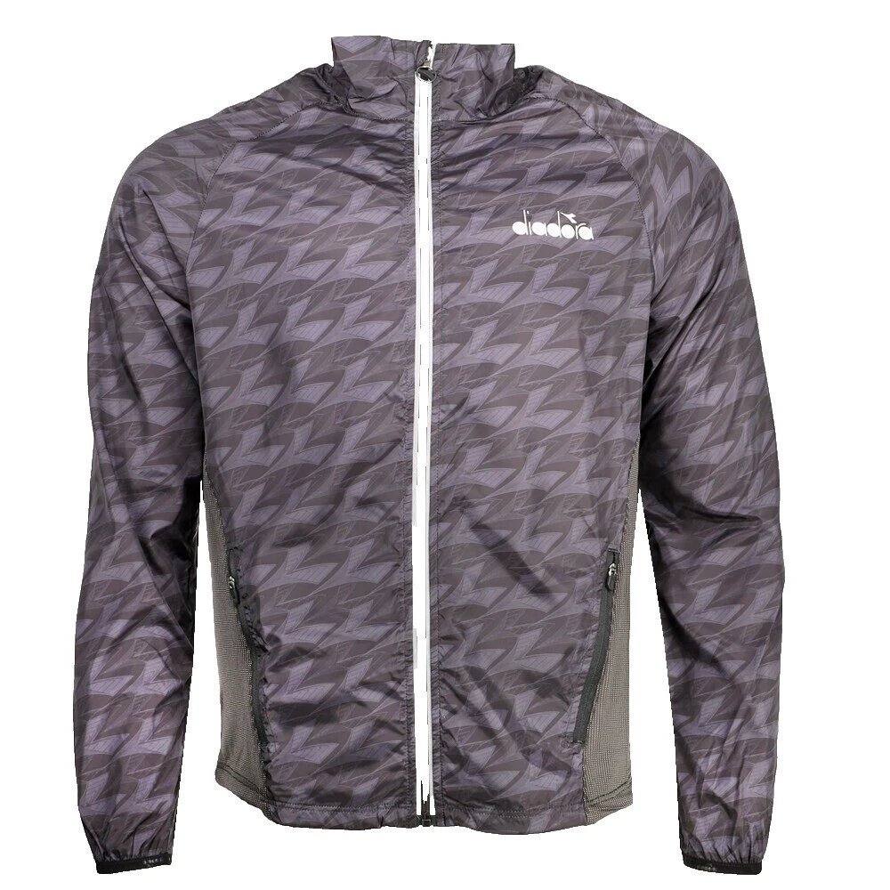 Rompevientos regular Diadora abrigos, chaquetas y chalecos para hombres