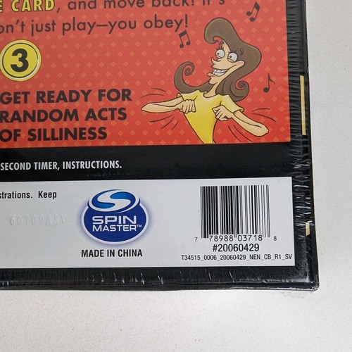 Quelf the Unpredictable Party Board Game by Spin Master - New Sealed - Picture 6 of 6