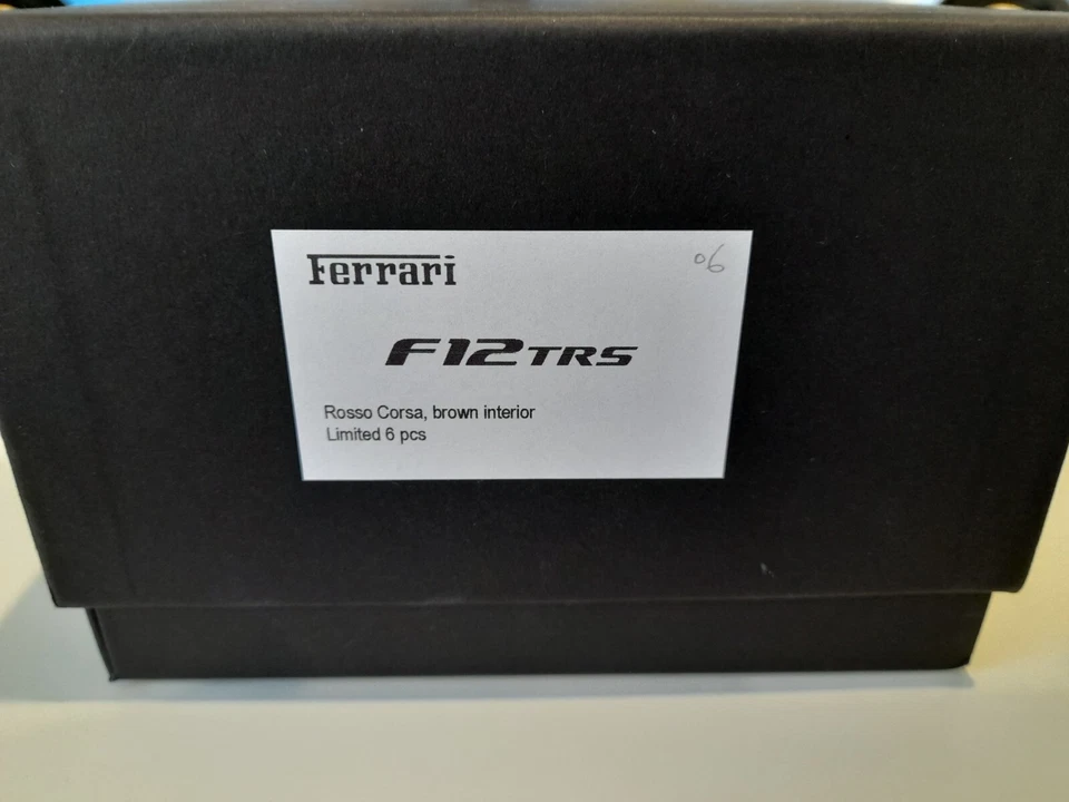 1/18 DAVIS & GIOVANNI FERRARI F12 TRS ROSSO CORSA #6/06 CAJA Y ESTUCHE MUY RARO NUEVO Foto 4 de 4