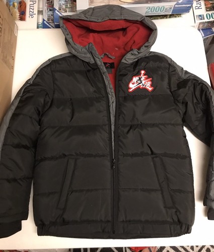 New! Nike Air Jordan Padded Jacket Boys 