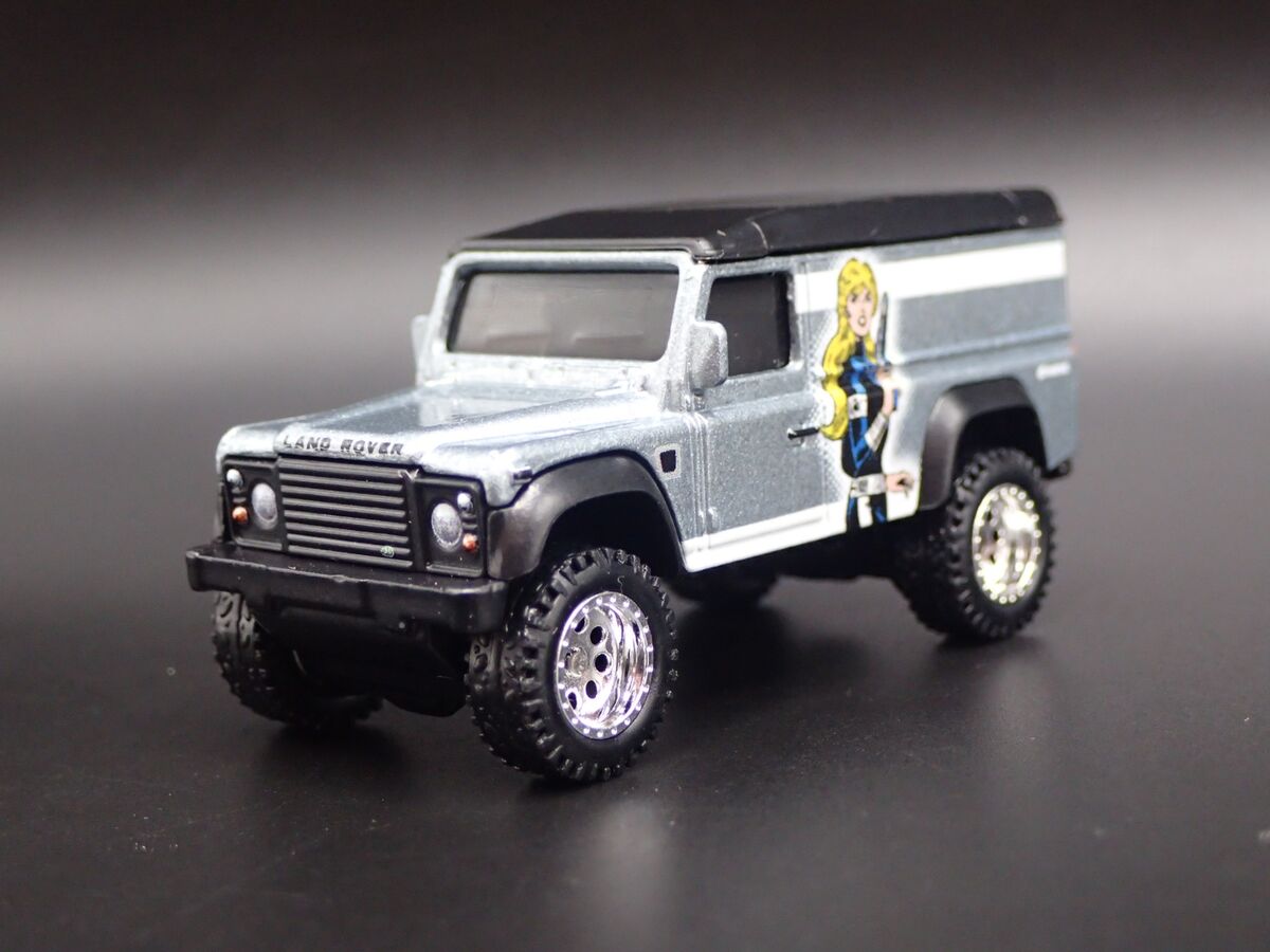 ミニカー STREET WARRIOR DEFENDER Tomb Raider Land Rover Defender Street Warrior. Good details