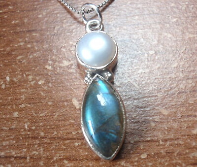 Cultured Pearl and Labradorite Marquise 925 Sterling Silver Necklace
