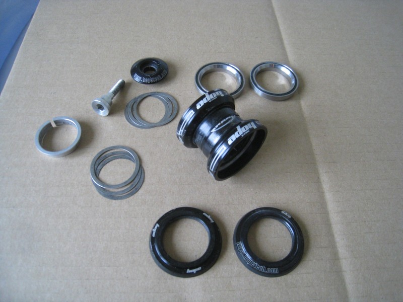 HOPE TECH headset + bearings - 1 1/8 - + EXTRA PARTS