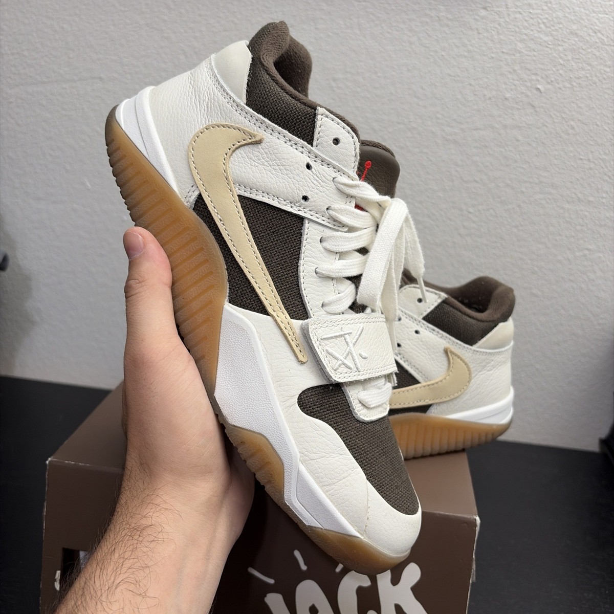Size 9 - Travis Scott x Jordan Jumpman Jack TR Sail (FZ8117-100