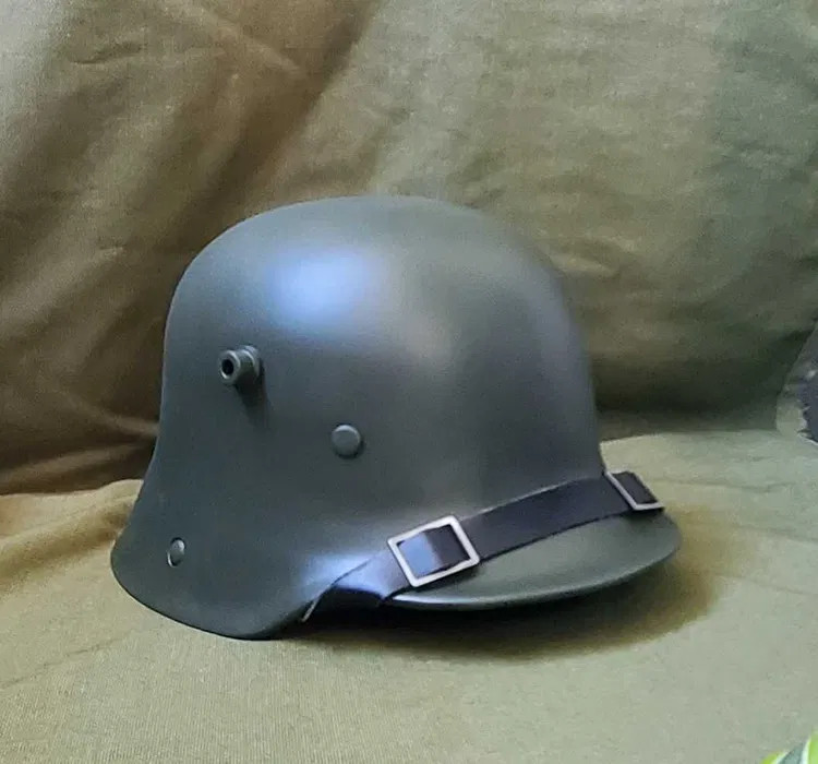 A German M16 soldier's helmet from World War I.