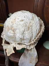 BRODERIE ancienne - JOLIE COIFFE - BRODERIE sur fin linon - XIXème