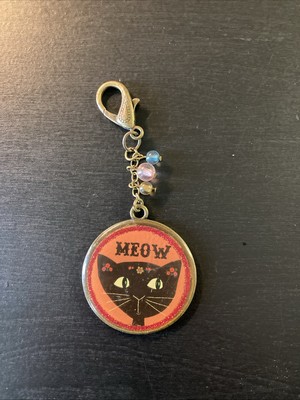 Natural Life Keychain Black Cat ''Meow'' Give Love Laugh