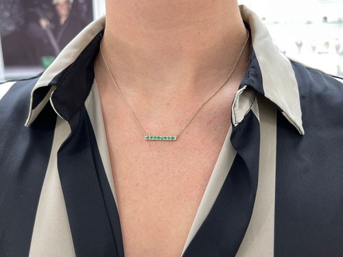 0.60tcw Minimalist Natural Emerald Bar East to West French Set Necklace Gold 14K - Picture 6 of 10