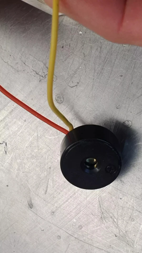 5-25V Piezo Buzzer ~3.5kHz Pulse Tone 23mm x 10mm PCB Mount - Image 2 of 4