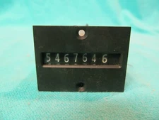 SODECO 7 DIGIT IMPULSE COUNTER TCe7E 12 VOLT 600 mA MADE IN SWITZERLAND