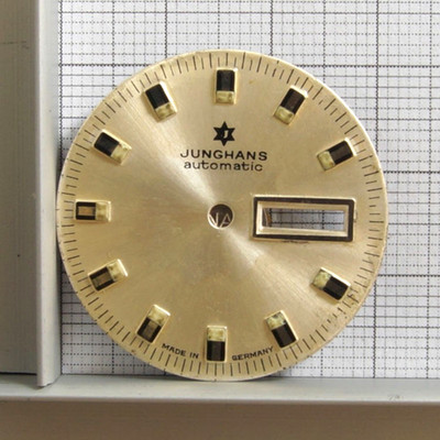 Zifferblatt Junghans Automatik, Ø 31 mm, rund, golden, Datum, Wochentag - gut