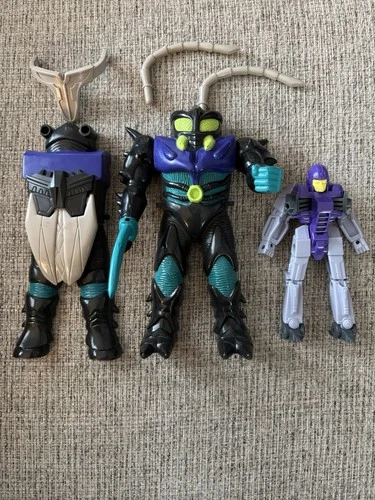 Vintage 1988 Hasbro Transformers G1 Bugly Pretender figure