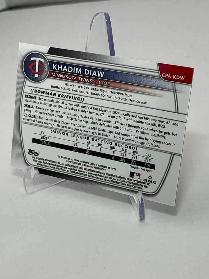 Bowman 2025 cromo KHADIM DIAW #CPA-KDW púrpura paralelo autógrafo 19/250 Foto 2 de 2
