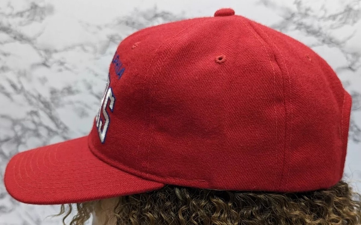 デッドストック NBA 76ers ベースボールキャップ 赤 90sビンテージ デッドストック NBA 76ers ベースボールキャップ 赤 90s
