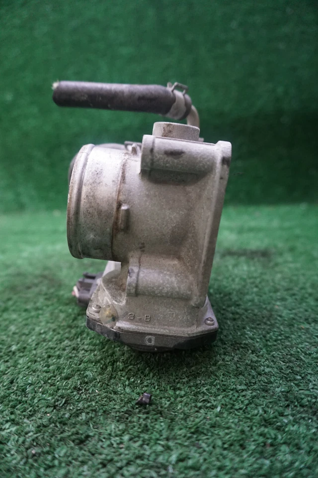 Nissan Versa 2017 1,6 L carrocería del acelerador OEM 3AA5002F Foto 2 de 4