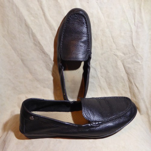 🥿 Hush Puppies Moc Toe Loafers 9.5 W Black Leather; Leather Lining and Insole - Picture 2 of 16