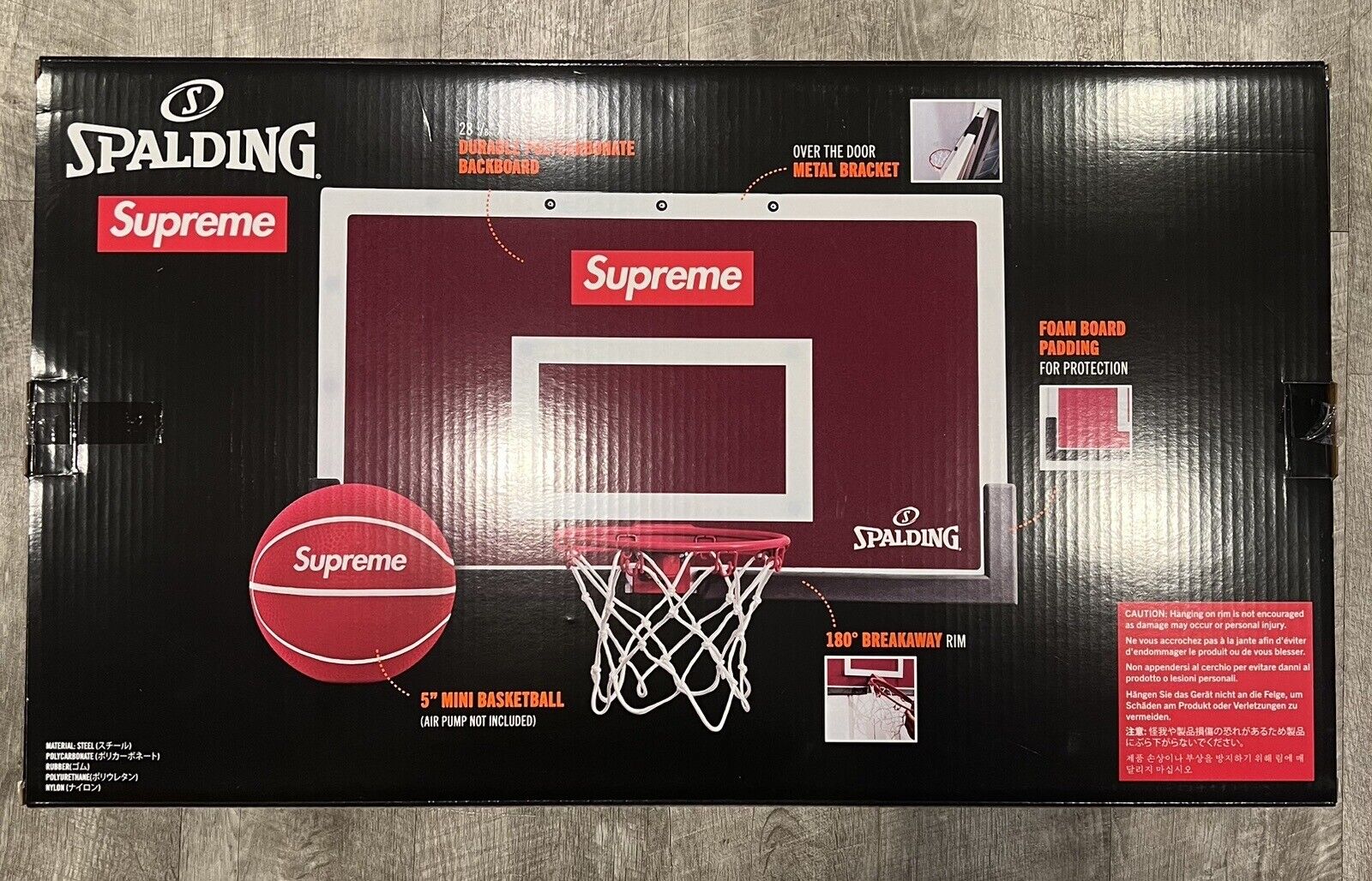 SUPREME®/SPALDING® MINI BASKETBALL HOOP