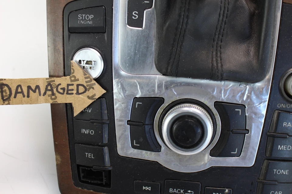 07-15 AUDI Q7 CONSOLA CENTRAL PALANCA DE CAMBIOS BISEL RADIO CONTROL PANEL OEM, 4L0864261E Foto 3 de 4