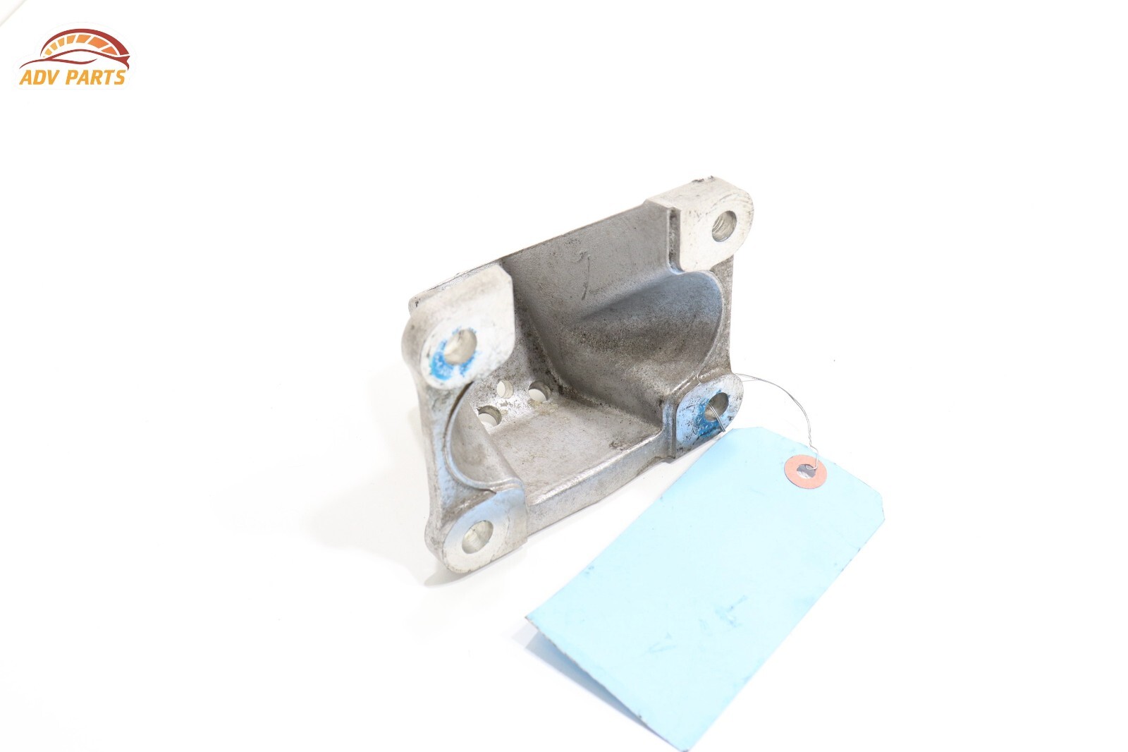 2007 - 2017 ASTON MARTIN V8 VANTAGE ENGINE LEFT SIDE MOUNT SUPPORT BRACKET OEM