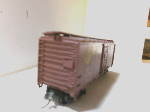 HO Scale Athearn "Southern Pacific" Box Car - Picture 2 of 7