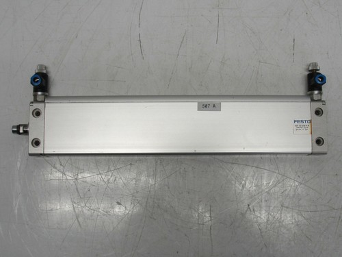 Cilindro de aire neumático plano usado Festo DZF-32-250-P-A - Imagen 2 de 8