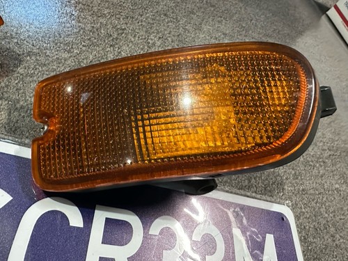 1999-2001 Subaru Impreza 2.5RS Front Bumper Turn Signal Lights Pair Genuine GC8 - Picture 3 of 11