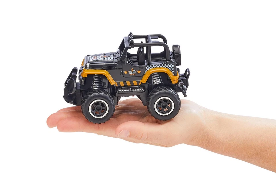 Revell Control 23492 Jeep Wrangler "Quarter Back" R/C Fahrzeug  - Bild 2 von 3