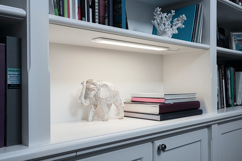 OSRAM SMART+ Wifi luminaire sous meuble étroit 50x3.75 avec TW, en blanc avec bo
