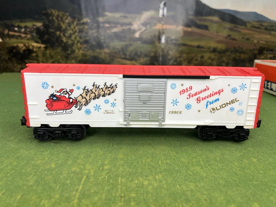 LIONEL 6-19908 CHRISTMAS BOX CAR 1989 SEASONS GREATINGS NEW IN BOX - Image 2 of 4