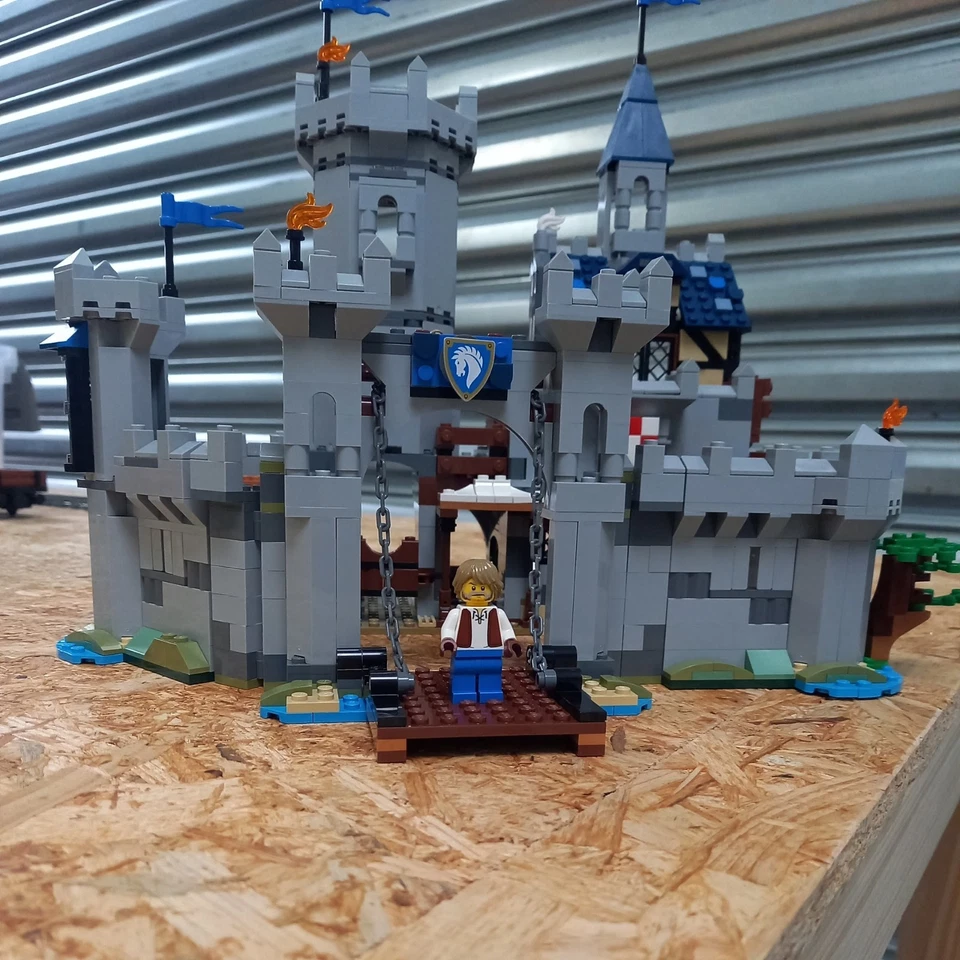 LEGO Creator 31168 Medieval Horse Knight Castle, photo 2 sur 5