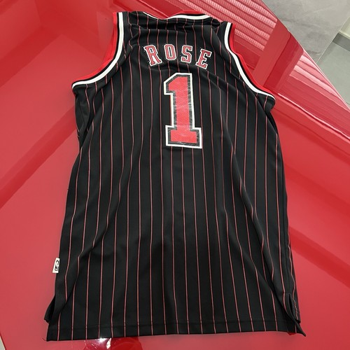 Adidas NBA Chicago Bulls Derrick Rose #1 Jersey – Size M – Vintage Original - Imagen 4 de 9