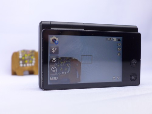 Samsung MV Series MV800 16.1MP / Touch Screen / CCD Digital Camera - Picture 15 of 20