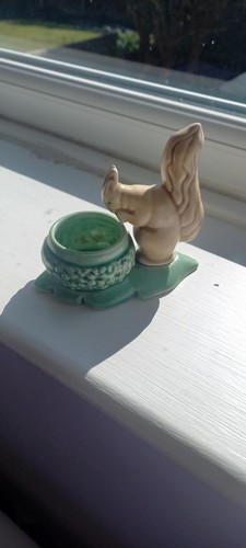 Vintage Cute Sylvac Squirrel & Bowl Collectable Mint Condition English Pottery