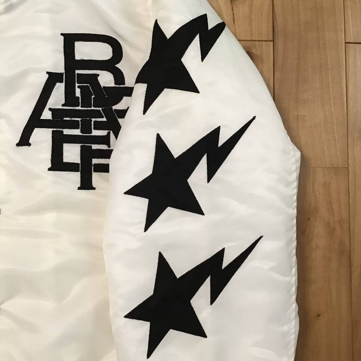 BAPE STA logo varsity jacket a bathing ape star NIGO White Size XL 
