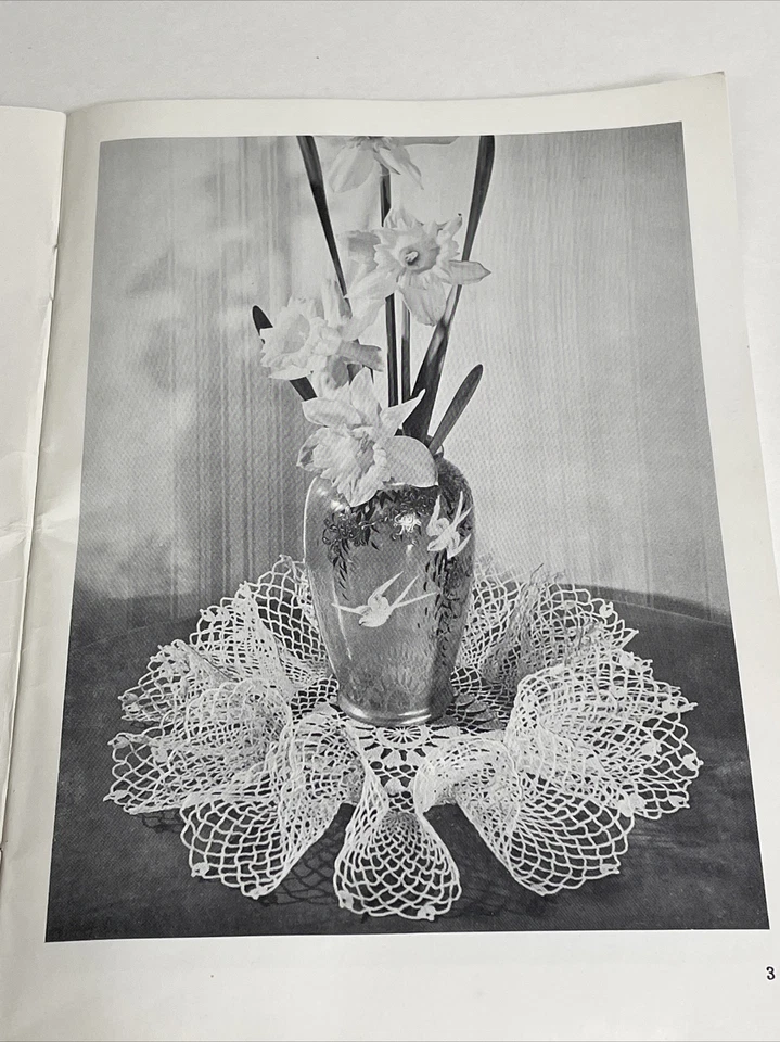 Libro Diseños Tapetes Para Tesoro Lirio Nº 209 Patrón Crochet Foto 2 de 4